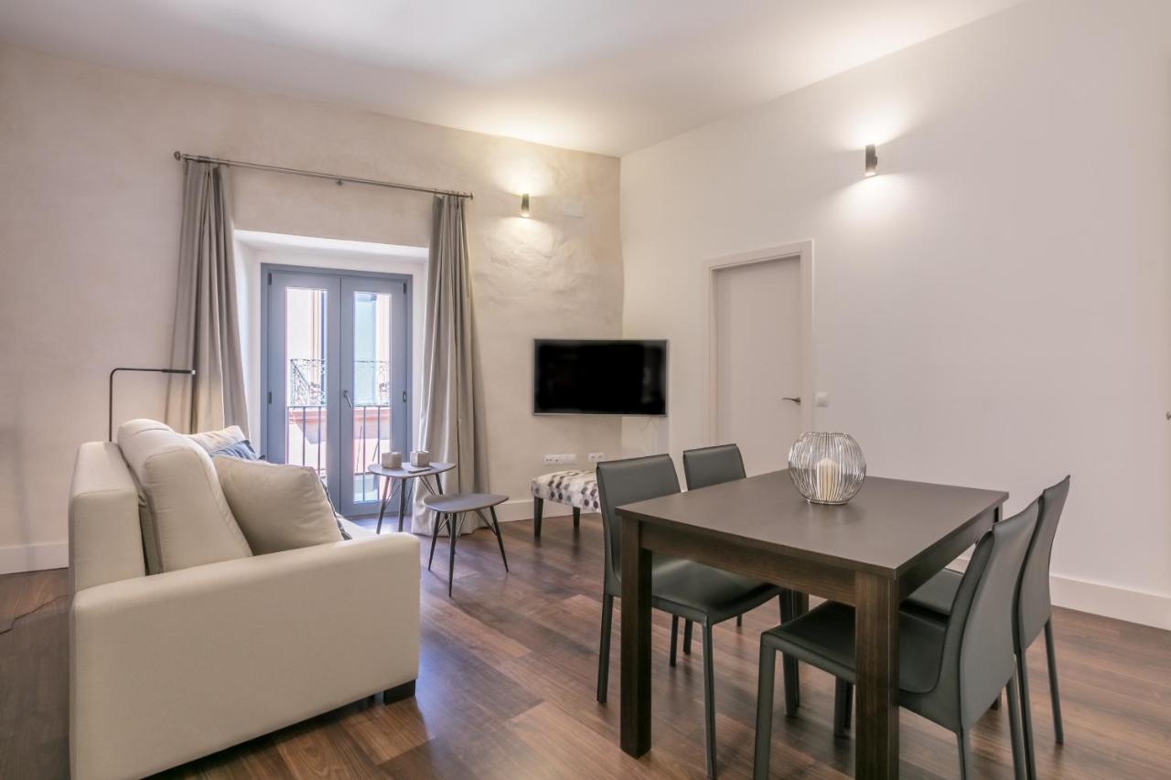 Green-Apartments Sierpes Luxury Suites Siviglia Esterno foto